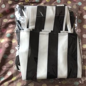 Full length plus size garter leggings